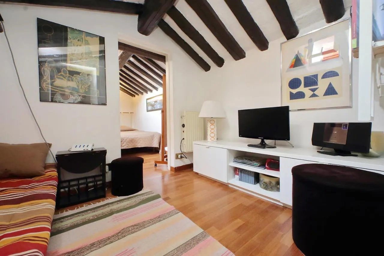 Apartmán La Dimora Pantheon Řím Itálie